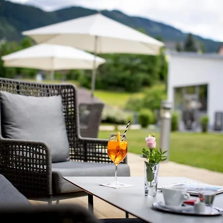 Auszeit St Lambrecht ホテル 4*